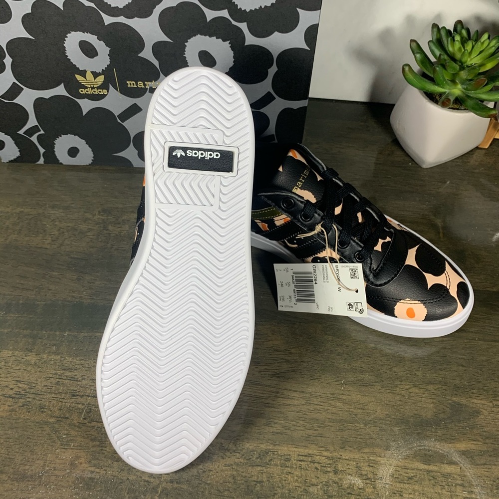 adidas x Marimekko Bryony Black Floral - Picture 11 of 11